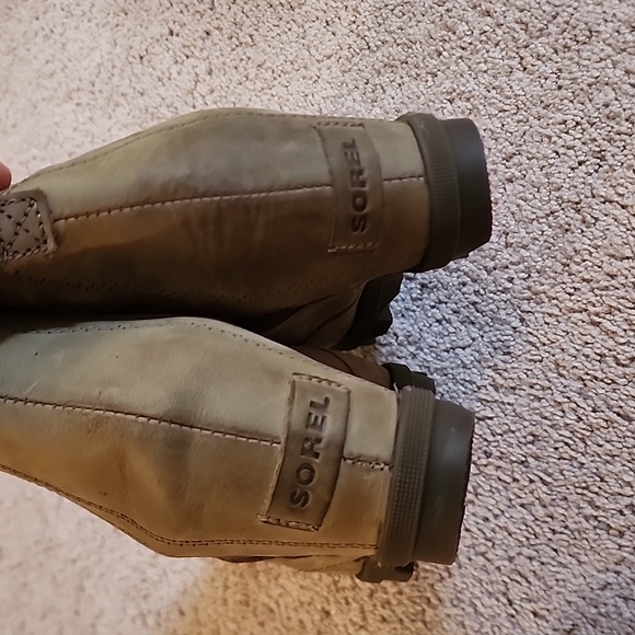 Sorel Wedge Boots - Picture 3 of 11